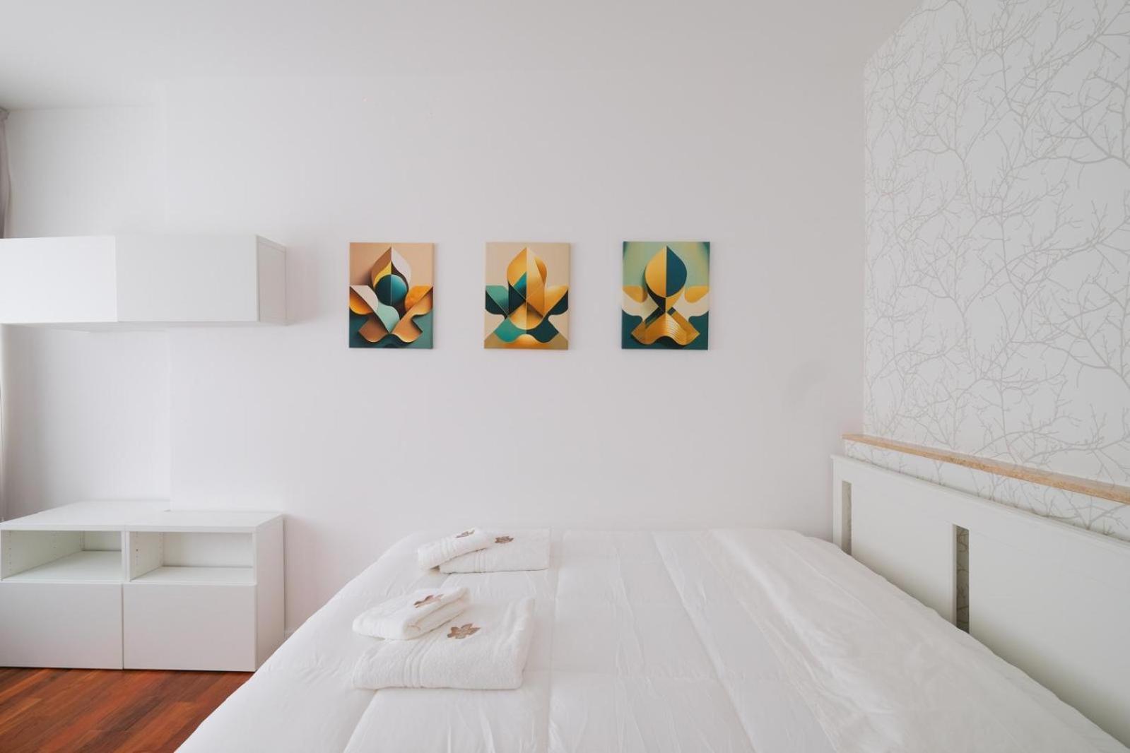 The Apulian Loft II Bari - Via Celentano Apartment Exterior photo